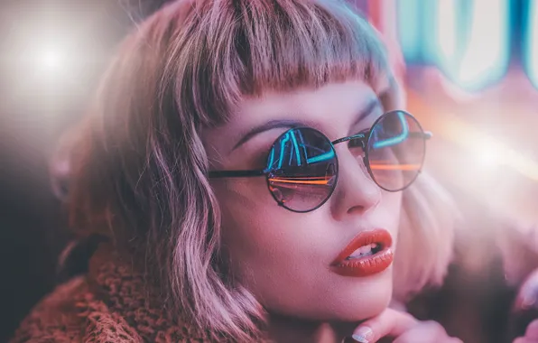 Girl, face, haircut, portrait, lipstick, glasses, sponge