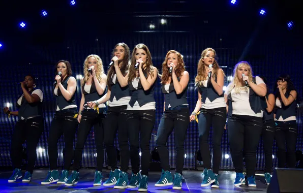 Picture music, Comedy, Brittany Snow, Hailee Steinfeld, Anna Kendrick, Anna Camp, Pitch Perfect-2, Perfect voice-2
