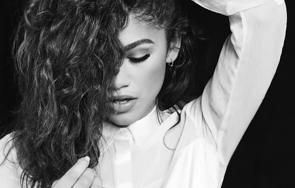 Actress, brunette, black and white, singer, curls, Zendaya