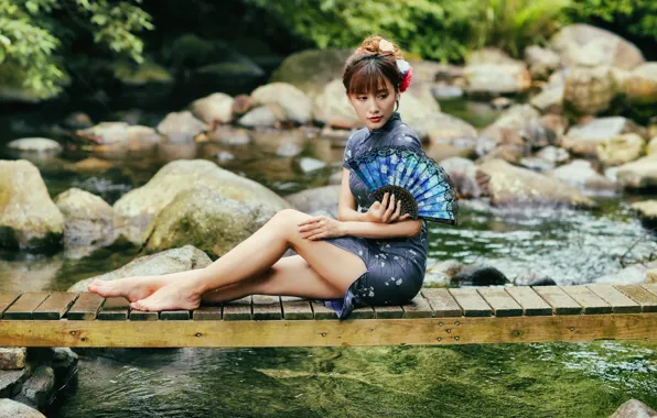 Picture girl, fan, Asian