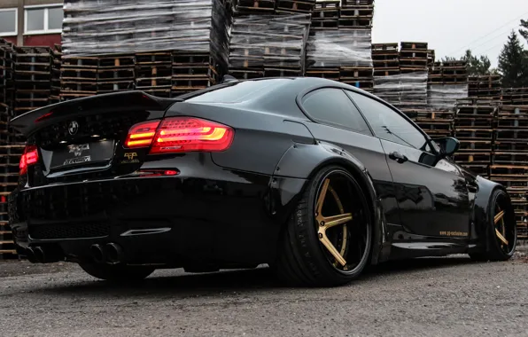 Bmw, liberty-walk, e92-widebody-kit-3