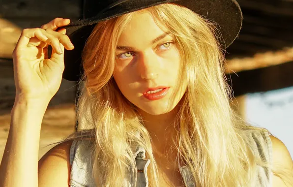 Picture face, hair, hat