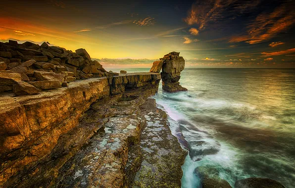 The sky, stones, Nature