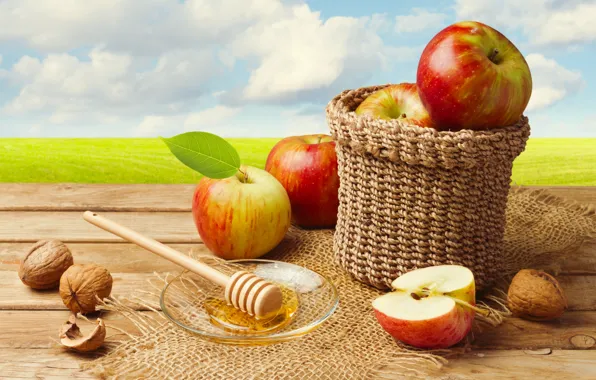 Basket, apples, honey, nuts