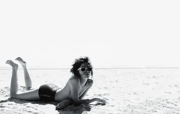 Beach, summer, girl, stay, coast, glasses, Black and white