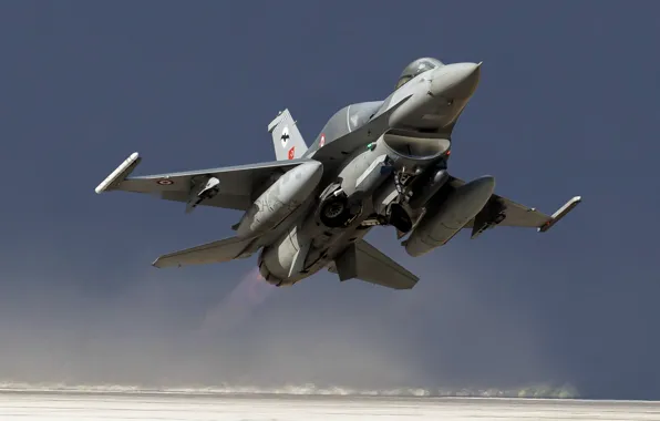 Picture weapons, the plane, F-16C