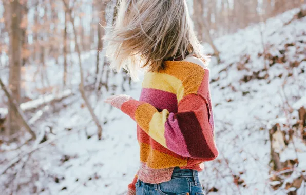 Picture girl, blonde, sweater