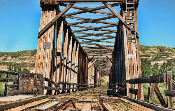The sky, bridge, railroad