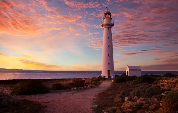 Picture coast, lighthouse, Australia