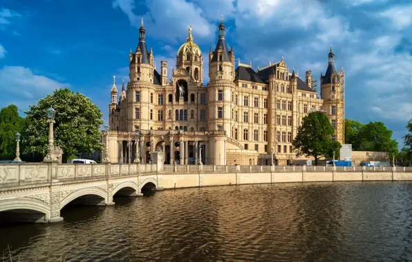 The city, Germany, Castle Schwerin