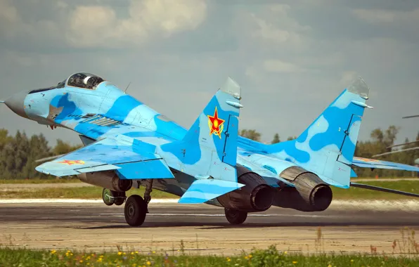 The MiG-29, multi-role fighter of the fourth generation, Fulcrum, OKB MiG, light frontline fighter, Air …