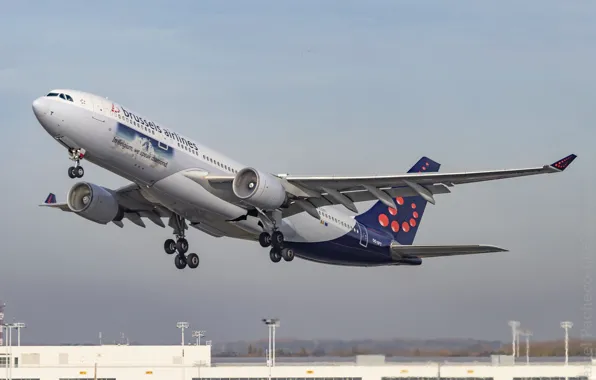 The rise, a passenger plane, takes off, Airbus a330-223
