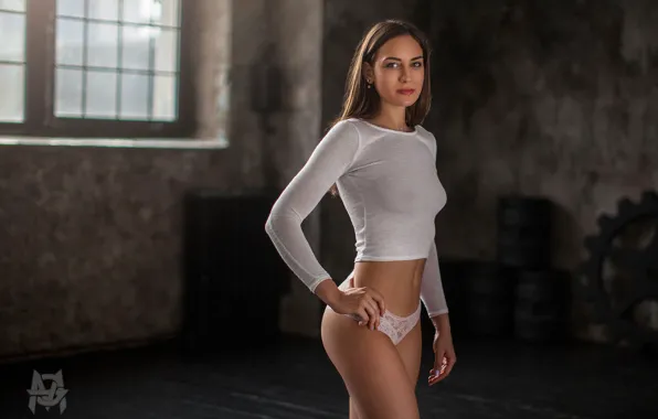 Girl, sexy, panties, makeup, figure, slim, t-shirt, hairstyle