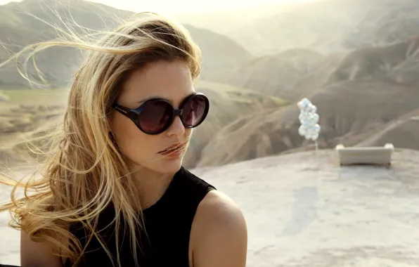 Sand, girl, nature, face, background, model, dress, glasses