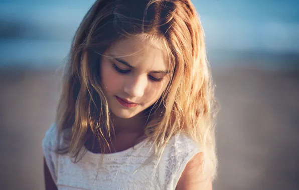 Picture portrait, girl, sunlight, Edie Layland