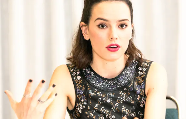 Picture Star wars, 2015, press conference, Daisy Ridley, Daisy Ridley