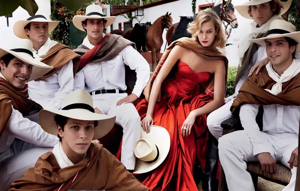 Picture Vogue, Karlie Kloss, June 2014, Mexican guys