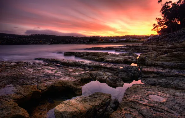 Picture water, stones, city, rocks, shore, landscapes, photos, sunsets