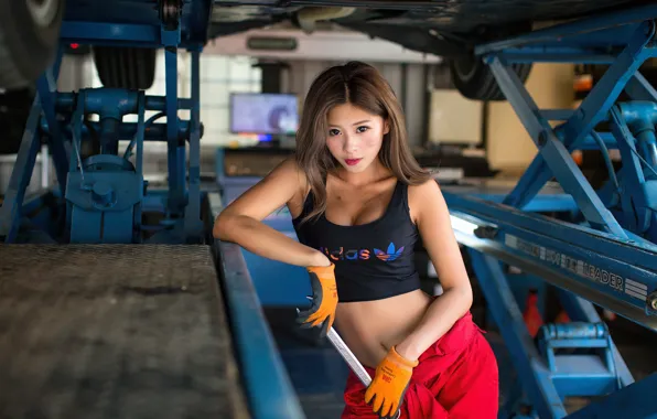 Sexy, key, Asian, t-shirt, garage