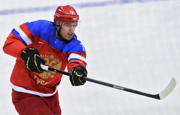 Hockey, hockey player, throw, Evgeni Malkin, RUSSIA, The XXII Winter Olympic Games, Sochi 2014, SOCHI …