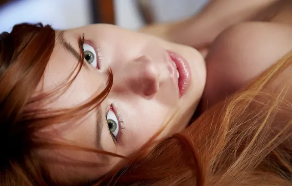 Eyes, look, face, shoulders, Kami A