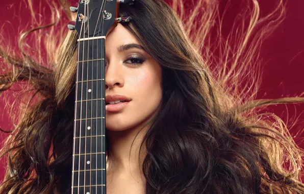Picture guitar, singer, Camila Hair