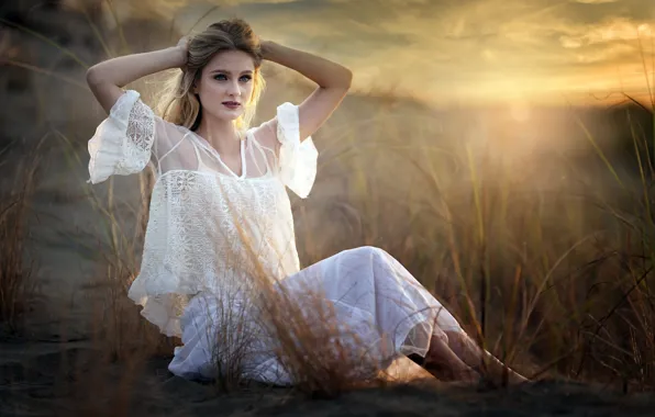 Picture girl, pose, Vicky