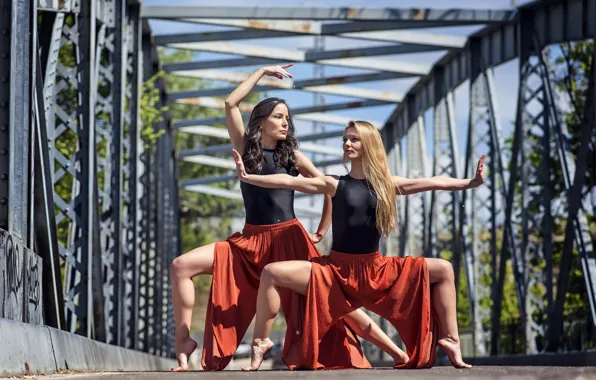 Picture girl, dance, Marie, Elisa