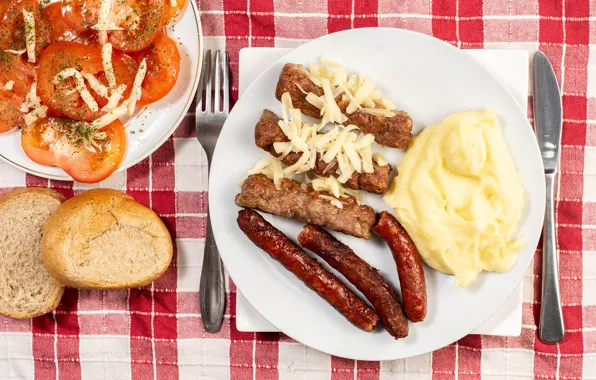 Meat, plates, plug, tomatoes, sausage, potatoes, puree