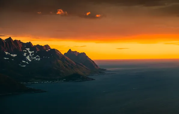 Sea, the sky, clouds, snow, sunset, mountains, rocks, shore