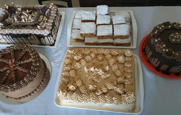 Cakes, biscuits, wedding cake