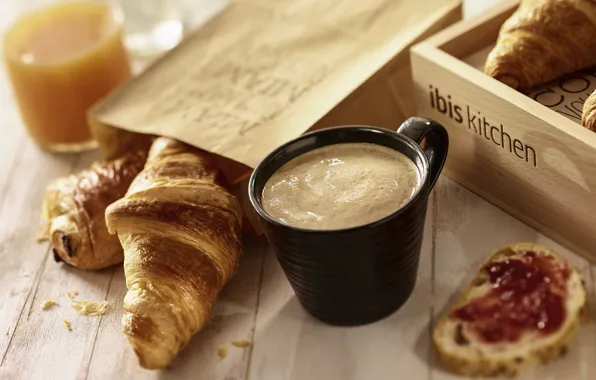 Coffee, Breakfast, juice, croissants