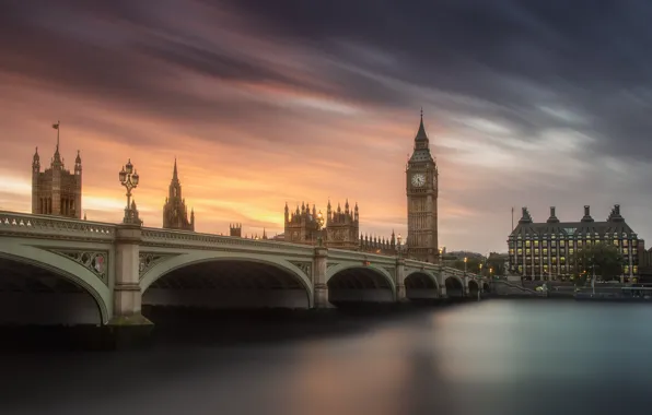 The sky, water, the city, England, London, excerpt, UK