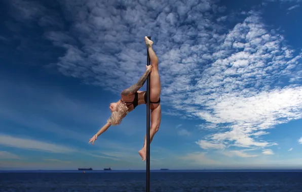 Picture girl, clouds, flexibility, sport, figure, horizon, tattoo, grace