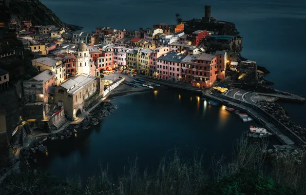 Sea, night, the city, shore, home, boats, Italy, Vernazza