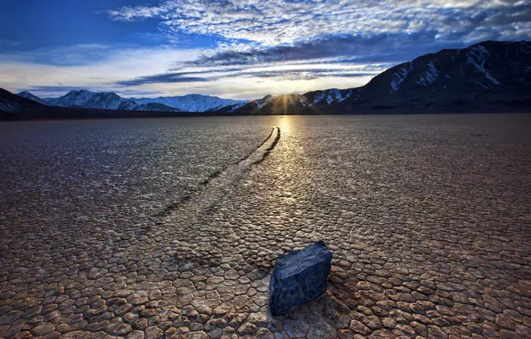 Picture sunset, desert, stone