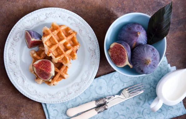Picture knife, plug, dessert, waffles, figs