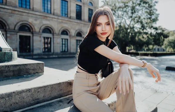 Picture girl, pose, the building, steps, pants, Rus, Andreas-Joachim Lins