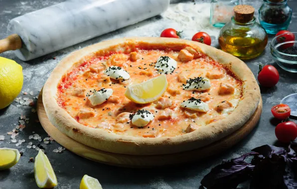 Lemon, oil, pizza, tomatoes, salt, Basil, mozzarella