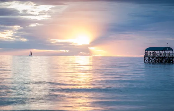 Picture the ocean, the evening, yacht, pier