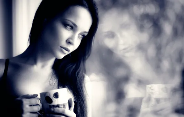 Picture reflection, portrait, Angelina Petrova, time for coffee