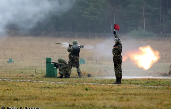 Picture fire, exercises, infantry