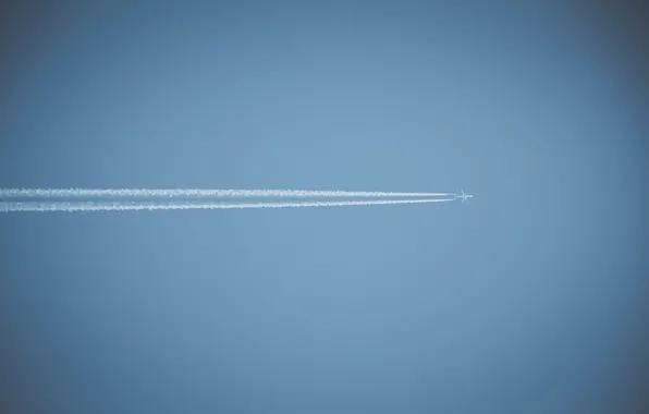 The sky, the plane, sky