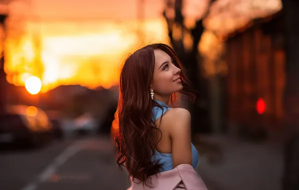 Summer, girl, the city, lights, smile, street, model, the evening