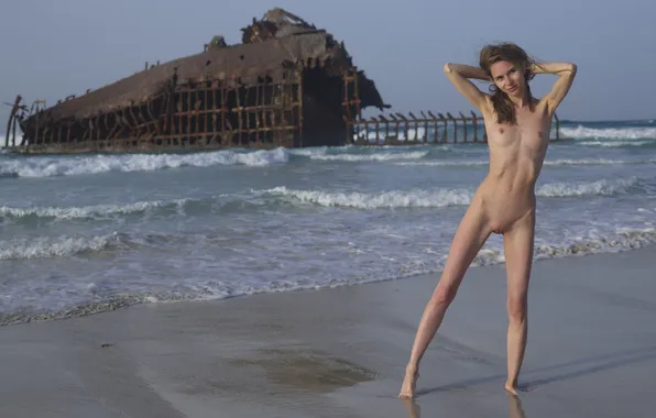Ocean, pussy, nipples, boobs, smile, water, nude, brunette