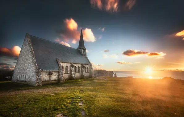 Light, morning, Chapel at Etretat
