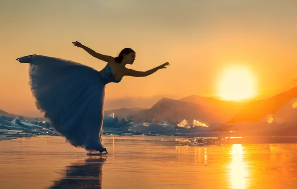 ICE, DRESS, POSE, DAWN, skates