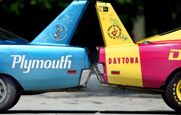 Daytona, plymouth, muscle cars