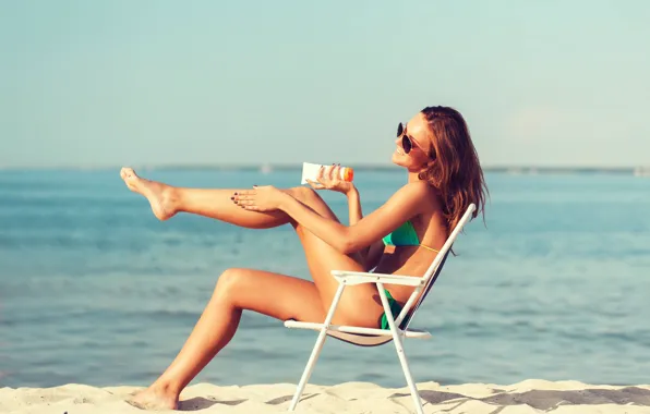 Holidays, legs, sun, bikini