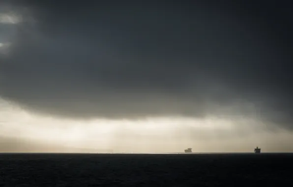 Picture sea, landscape, fog, ships